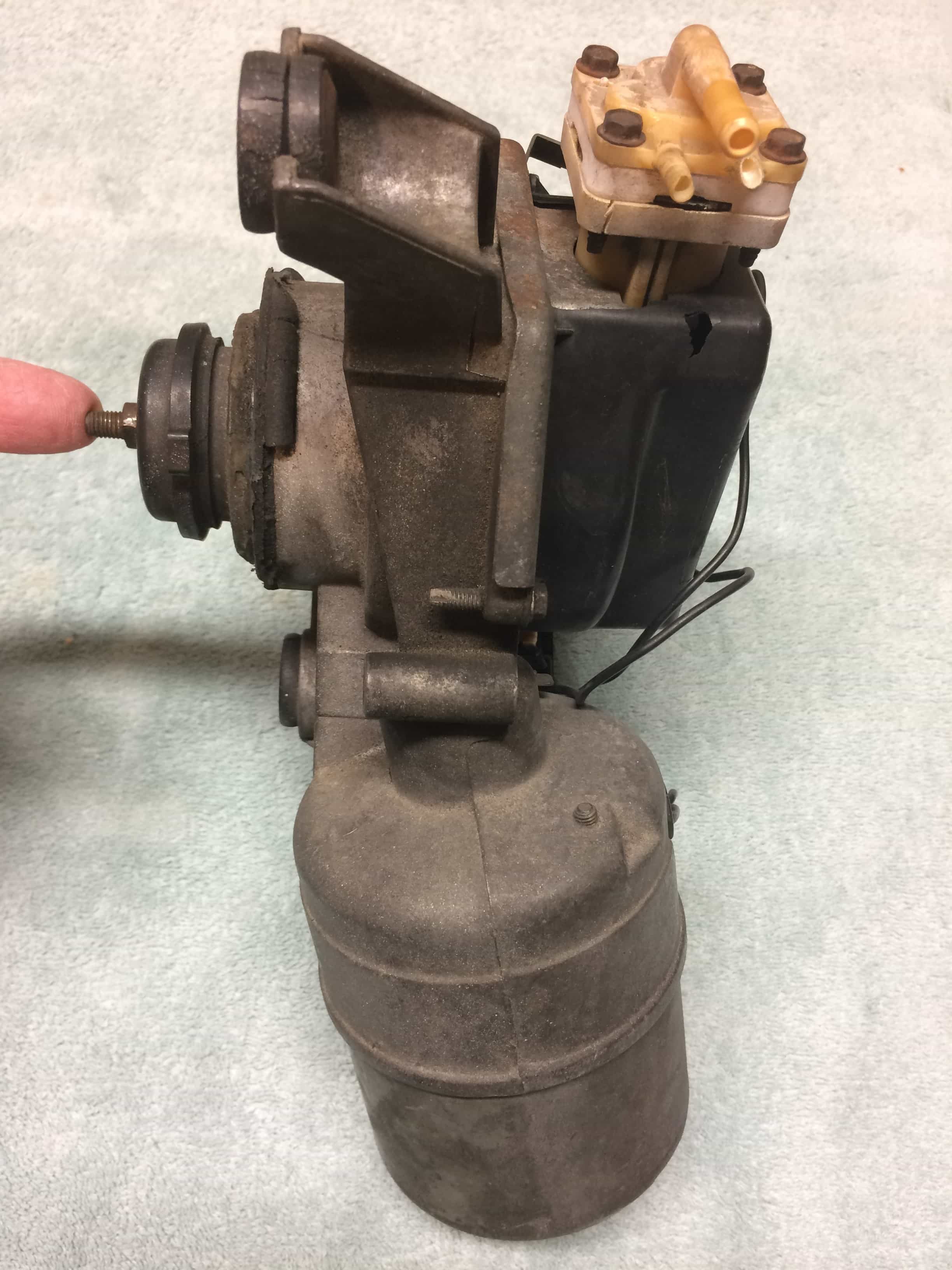 8   wiper motor